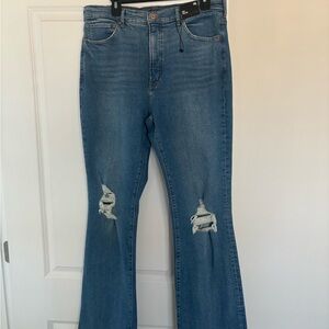 Express Distressed Jeans